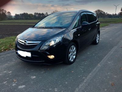 Schwarz Gebraucht 2012 Opel Zafira Tourer Innovation Van / Kleinbus | 11.500 € (Teuer)