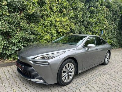 Usata Toyota Mirai Executive 182 CV (133 kW) 2022 Grigio Berlina