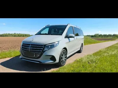 Gebraucht Mercedes V300 Exclusive 239 PS (175 kW) 2025 Grau Van / Kleinbus