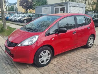 Gebraucht Honda Jazz S Cool 90 PS (66 kW) 2015 Rot Kleinwagen