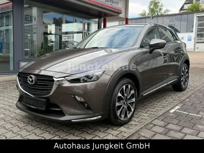 Gebraucht Mazda CX-3 Exclusive-Line 120 PS (88 kW) 2018 Titanium flash SUV