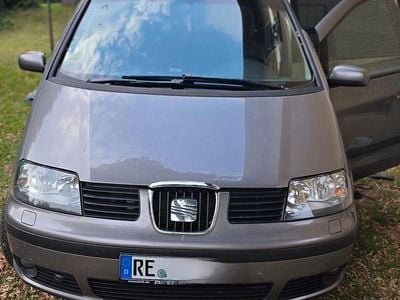 Gebraucht Seat Alhambra Vigo 140 PS (102 kW) 2009 Beige Van / Kleinbus