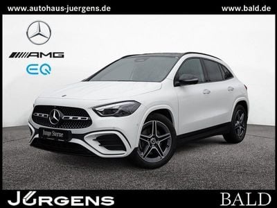 Mercedes GLA220