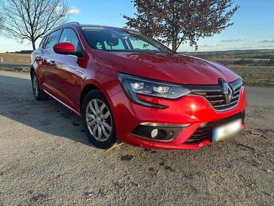 Second-hand Renault Mégane GrandTour Bose Edition 159 CP (116 kW) 2019 Roșu Break