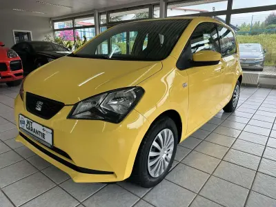 Używany Seat Mii Style 60 KM (44 kW) 2018 Żółty Hatchback