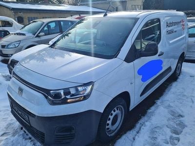 Weiß Gebraucht 2024 Fiat Doblò Van / Kleinbus | 10.500 €