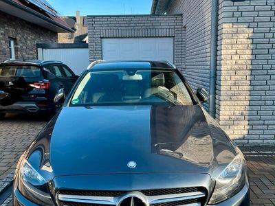 gebraucht Mercedes C200 Avantgard (8fach bereift ), top Zustand