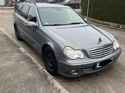 Gebraucht Mercedes C220 150 PS (110 kW) 2007 Grau Kombi
