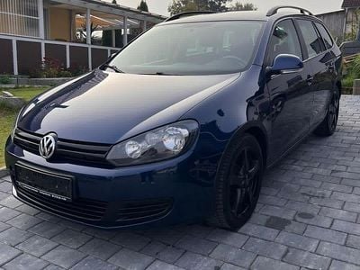 Gebraucht VW Golf VII 105 PS (77 kW) 2012 Blau Kombi