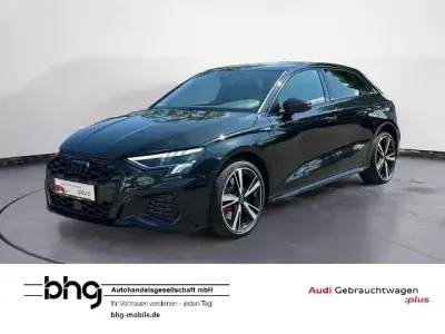 Gebraucht Audi A3 Sportback e-tron S-Line 109 PS (80 kW) 2022 Schwarz Kleinwagen