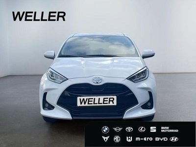Neu Toyota Yaris Hybrid Comfort 116 PS (85 kW) 2025 Weiss Kleinwagen