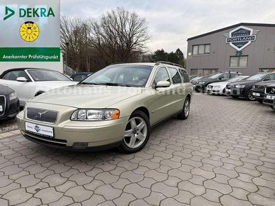 Gebraucht Volvo V70 Kinetic 185 PS (136 kW) 2005 Gold Kombi