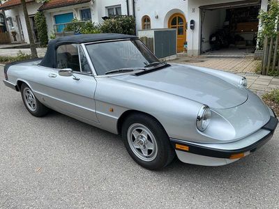 Gebraucht Alfa Romeo Spider 103 PS (75 kW) 1985 Cabrio