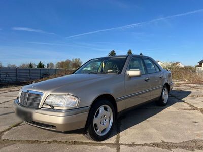 gebraucht Mercedes 220 elegance