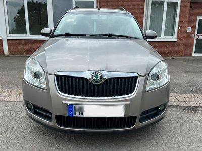 gebraucht Skoda Roomster 1,6 LPG AUTOMATIK PDC KLİMA TEMPOMAT AUX LEDER