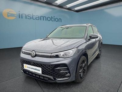 Gebraucht VW Tiguan 193 PS (141 kW) 2024 Grau SUV