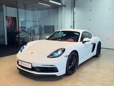Porsche Cayman GTS