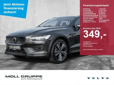 Gebraucht Volvo V60 CC Ultimate 197 PS (144 kW) 2024 Platinum grey / metallic Kombi
