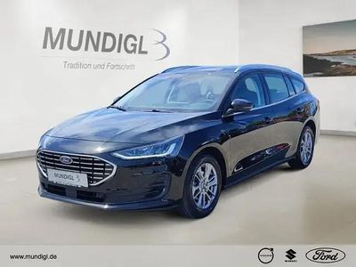 Obsidianschwarz metallic (metallic) Gebraucht 2022 Ford Focus Titanium Kombi | 22.110 € (Etwas zu teuer)