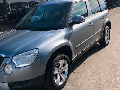 gebraucht Skoda Yeti 1.2 Benzin