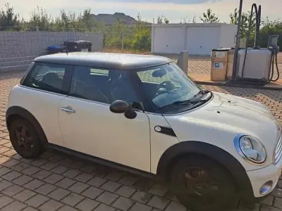 Gebraucht Mini ONE 75 PS (55 kW) 2009 Schwarz Kleinwagen