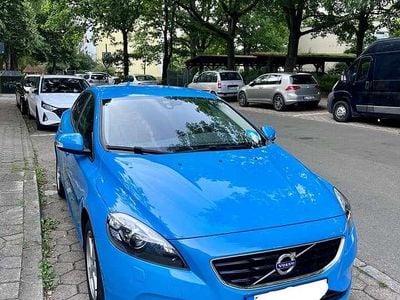 Gebraucht Volvo V40 Kinetic 120 PS (88 kW) 2016 Blau Kombi