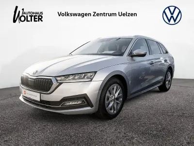 Gebraucht Skoda Octavia Style 150 PS (110 kW) 2021 Brillantsilber Kombi