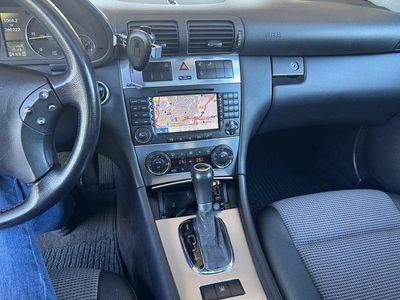 Mercedes C320