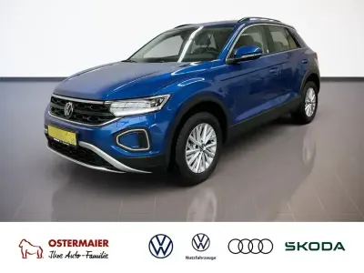 Neu VW T-Roc Life 116 PS (85 kW) 2025 Blau SUV