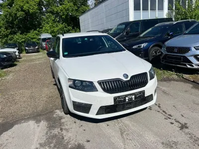 Gebraucht Skoda Octavia RS 184 PS (135 kW) 2014 Weiß Kombi