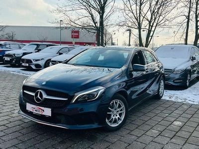 Gebraucht Mercedes A200 156 PS (114 kW) 2017 Blau Limousine