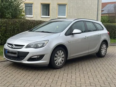Gebraucht Opel Astra Eco 110 PS (80 kW) 2015 Grau Kombi