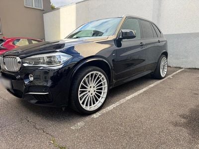 BMW X5 M50