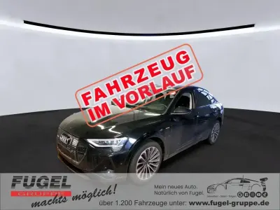 Gebraucht Audi e-tron Sportback S-Line 300 kW (408 PS) 2023 Mythosschwarz metallic SUV