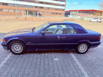 Gebraucht BMW 320 Cabriolet Performance 150 PS (110 kW) 1996 Blau Cabrio