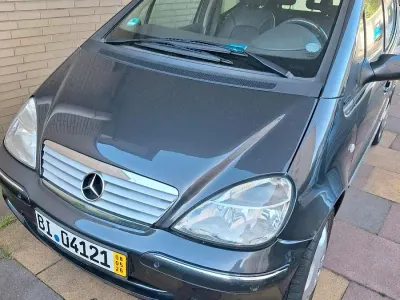 Gebraucht Mercedes A170 Avantgarde 95 PS (69 kW) 2002 Grau Limousine