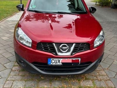 Gebraucht Nissan Qashqai 360º 131 PS (96 kW) 2013 Rot SUV