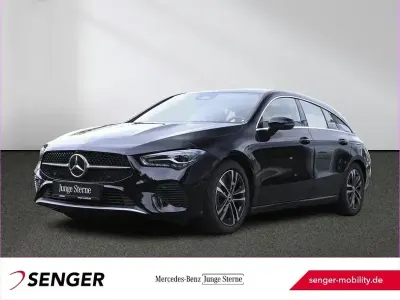 Gebraucht Mercedes CLA200 Shooting Brake Advanced 163 PS (119 kW) 2025 Schwarz Kombi