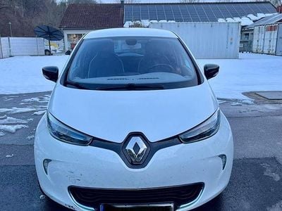 Weiß Gebraucht 2013 Renault Zoe Intens Kleinwagen | 5.500 € (Guter Preis)