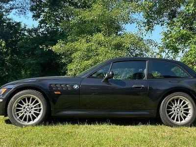 Second-hand BMW Z3 Sport Line 193 CP (141 kW) 1998 Negru Coupe