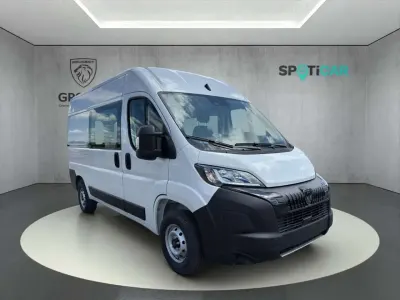 Gebraucht Peugeot Boxer 140 PS (102 kW) 2024 Weiß Van