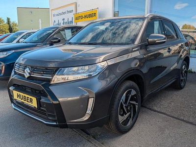 Neu Suzuki Vitara Comfort+ 116 PS (85 kW) 2025 Grau SUV