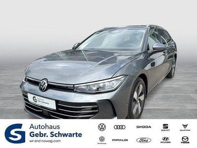 Usata VW Passat Elegance 150 CV (110 kW) 2025 Grigio Station wagon