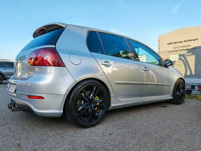 Gebraucht VW Golf V R 250 PS (183 kW) 2006 Grau Kleinwagen