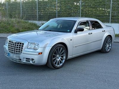 Usata Chrysler 300C 218 CV (160 kW) 2008 Argento Berlina