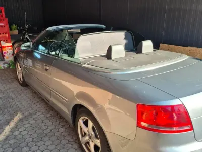 Gebraucht Audi A4 Cabriolet 163 PS (119 kW) 2006 Grau Cabrio