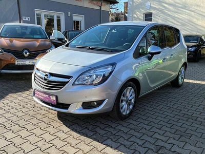 Silber Gebraucht 2017 Opel Meriva drive Van / Kleinbus | 10.690 € (Etwas zu teuer)