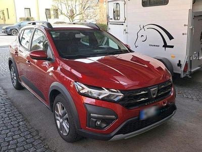 Gebraucht Dacia Sandero Comfort 101 PS (74 kW) 2021 Rot Kleinwagen