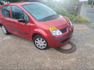 Gebraucht Renault Modus 116 PS (85 kW) 2004 Rot Van / Kleinbus