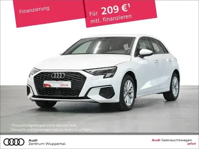 Używany Audi A3 Basis 110 KM (80 kW) 2023 Biały Sedan/Limuzyna